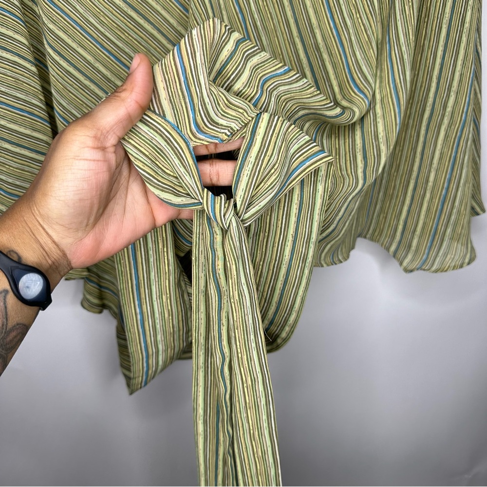 SOLD! New York & Company Striped Green Brown Flare Sleeve Blouse L #X0927 - Picture 5 of 15